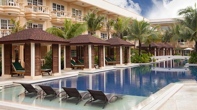 accommodation booking websites design