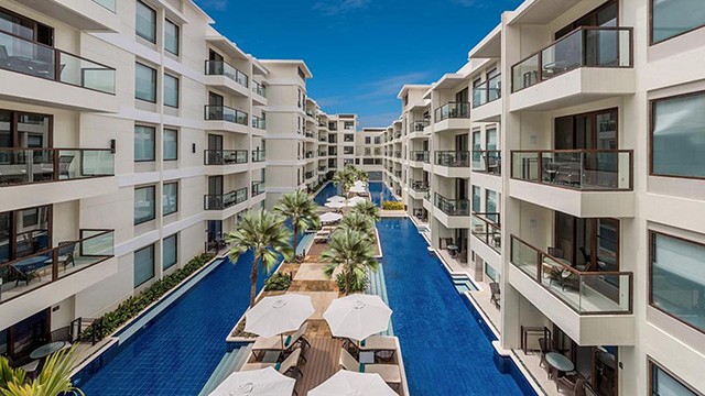 accommodation booking websites design